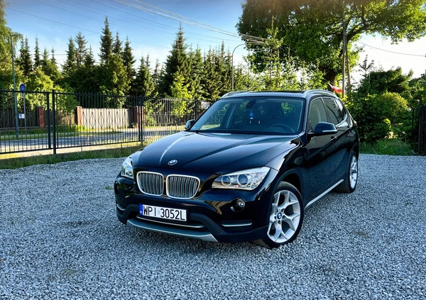 BMW X1 cena 49500 przebieg: 168200, rok produkcji 2013 z Piaseczno małe 781